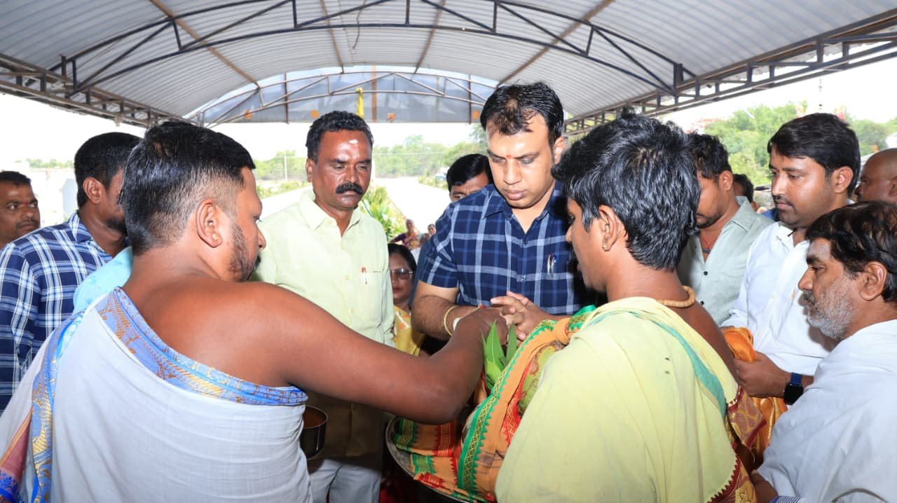 పర్యాటక ప్రాంతాల, చారిత్రాత్మక కట్టడాల ప్రాధాన్యత భావితరాలకు అందించాలి    జిల్లా కలెక్టర్ సందీప్ కుమార్ ఝా 